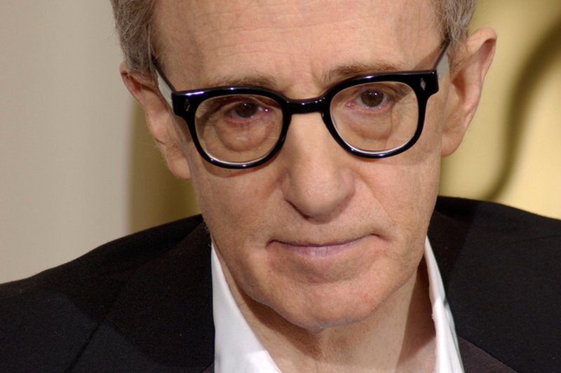 Woody Allen gorzko o swoim ateizmie: Wiodę smutne życie, bez nadziei, przerażające i ponure, bez celu i żadnego znaczenia