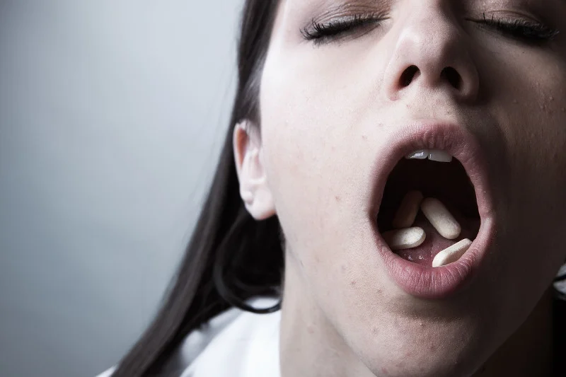 Paracetamol, to nie cukierek. Przedawkowanie może mieć fatalne skutki.