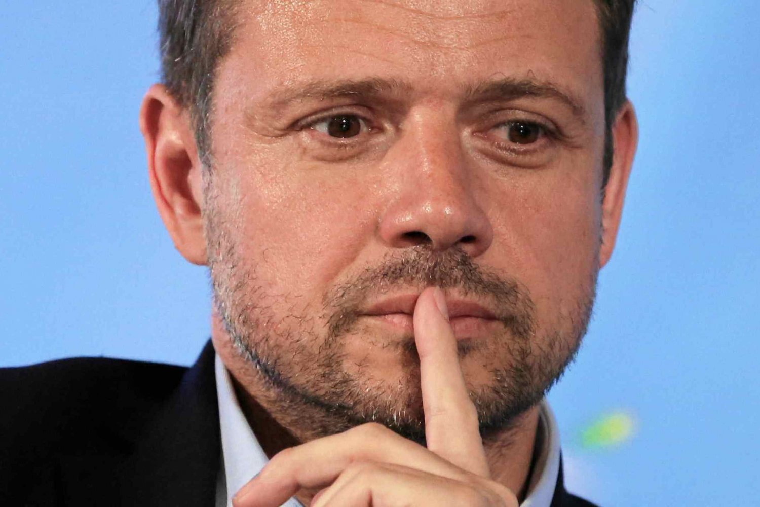 W sondażu Social Changes dla wPolityce.pl poparcie dla Andrzeja Dudy mocno spada, natomiast rośnie dla Rafała Trzaskowskiego.