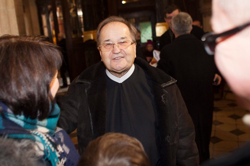 Ojciec Tadeusz Rydzyk mieszka bardzo skromnie w swoim klasztorze w Toruniu.