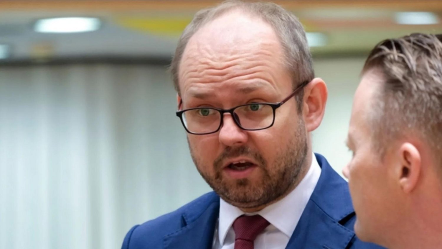 Przydacz skrytykował Trumpa. Słowa o "minimalnym szacunku" odnotują w USA