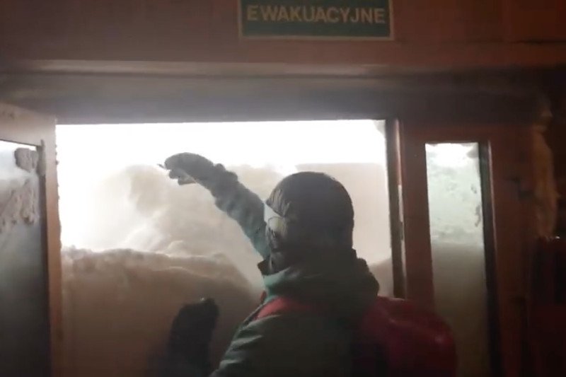 Zima w Tatrach. Na Kasprowym nawet 2 metry śniegu.