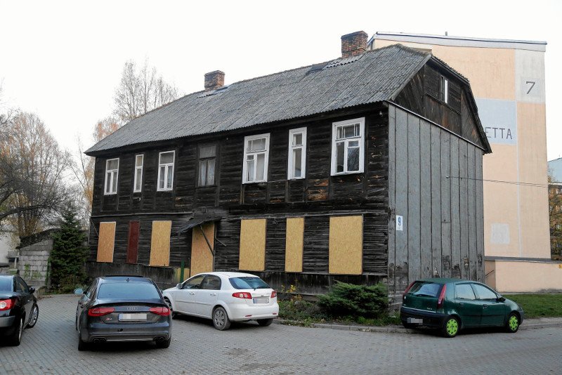 Budynek przy ul. Bohaterów Getta 9 w Białymstoku. Jest pomysł, by w nim powstało muzeum żydowskie, ale okoliczni mieszkańcy są przeciw.