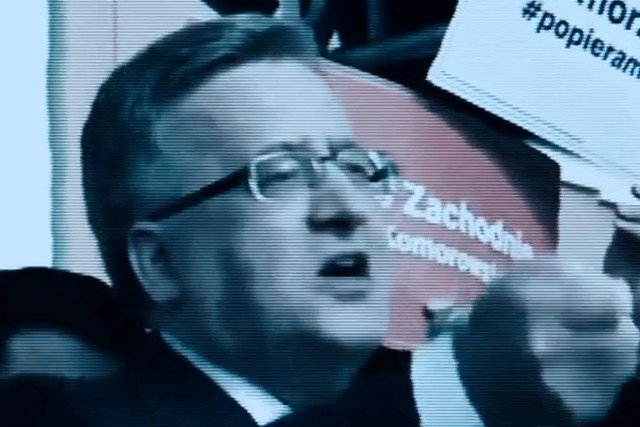 Bronisław Komorowski jest negatywnym bohaterem najnowszego spotu Andrzeja Dudy