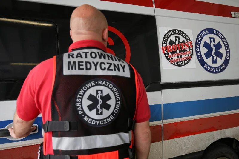 Ratownicy uwierzyli Ministerstwu Zdrowia w obietnice o podwyżkach. Bardzo szybko musieli zweryfikować swoje opinie i nadzieje.