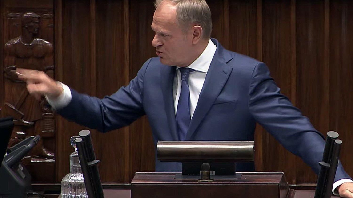 Donald Tusk o powiązaniach PiS z Putinem. Nie miał litości