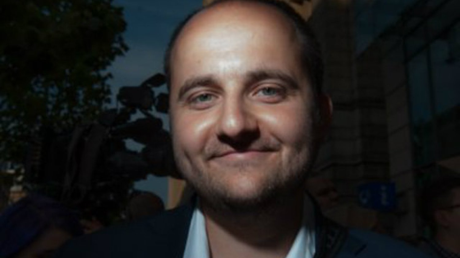 Dariusz Matecki to bloger, który wspiera Patryka Jakiego.