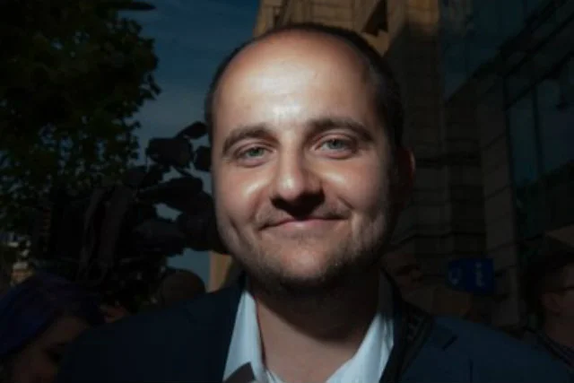 Dariusz Matecki to bloger, który wspiera Patryka Jakiego.