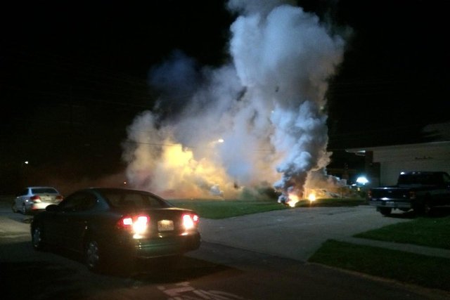 Zamieszki w Ferguson po informacji o śmierci Michaela Browna. Policjant Darren Wilson nie stanie jednak przed sądem za zastrzelenie czarnoskórego, nieuzbrojonego 18-latka