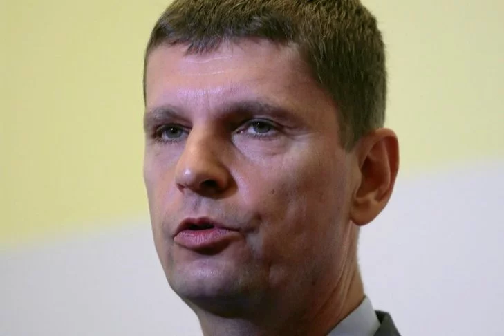Kilkanaście szkół w Polsce zawiesiło zajęcia przez koronawirusa.