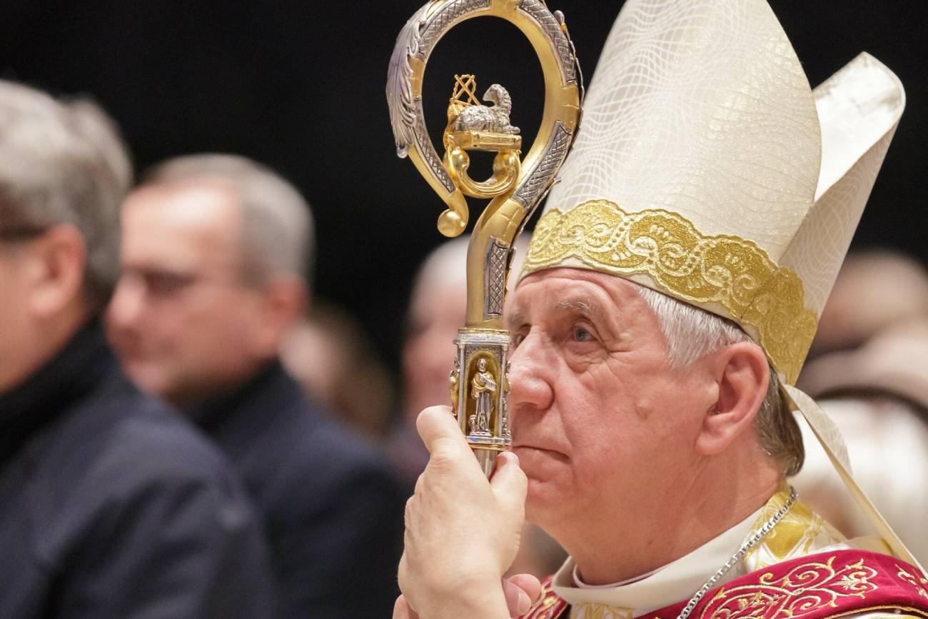 List abp. Andrzeja Dzięgi ujawniony. Ukrywa powód rezygnacji?