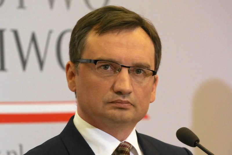 Wszystkie ręce umyte. Dobra zmiana w prokuraturze uniewinnia oficera ABW oskarżonego w sprawie śmierci Blidy