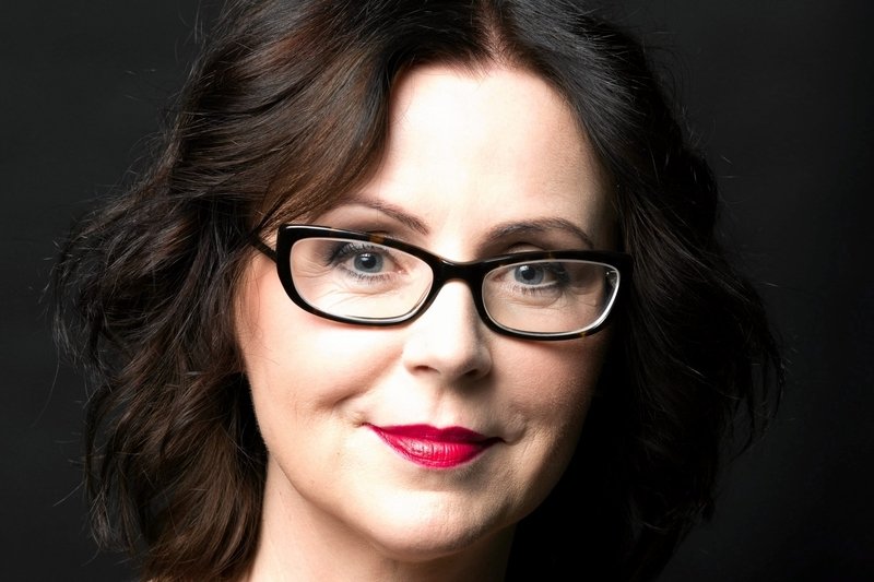 Dr hab. Agata Bielik–Robson udzieliła wywiadu, w którym broni liberalizmu przeciwstawiając go zgubnym jej zdaniem koncepcjom PiS i Lewicy. Rozmowa, którą przeprowadził Grzegorz Sroczyński, jest gorącym tematem politycznego Twittera.