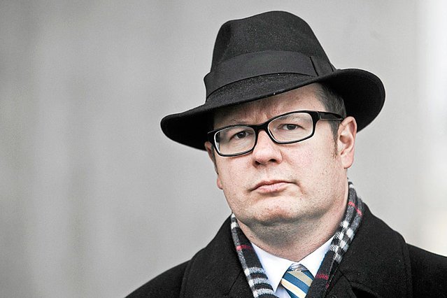 Prezydent Adamowicz potrzebował prawie 1400 zł z miejskiej kasy, aby poprzez Bronisława Komorowskiego.