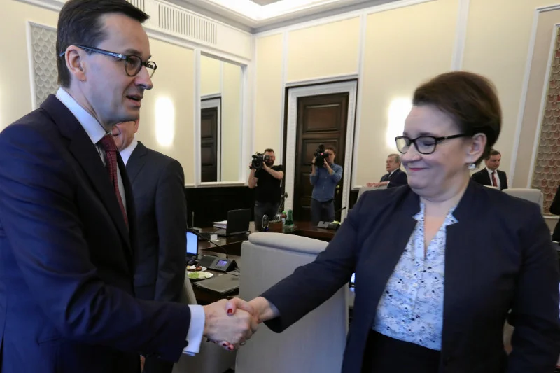 Anna Zalewska zasłużyła na medal – mówił przed paroma miesiącami premier Mateusz Morawiecki.