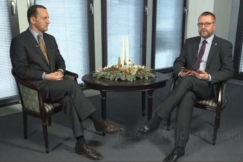 Minister Sikorski w wywiadzie z Marcinem Wojciechowskim, swoim rzecznikiem.