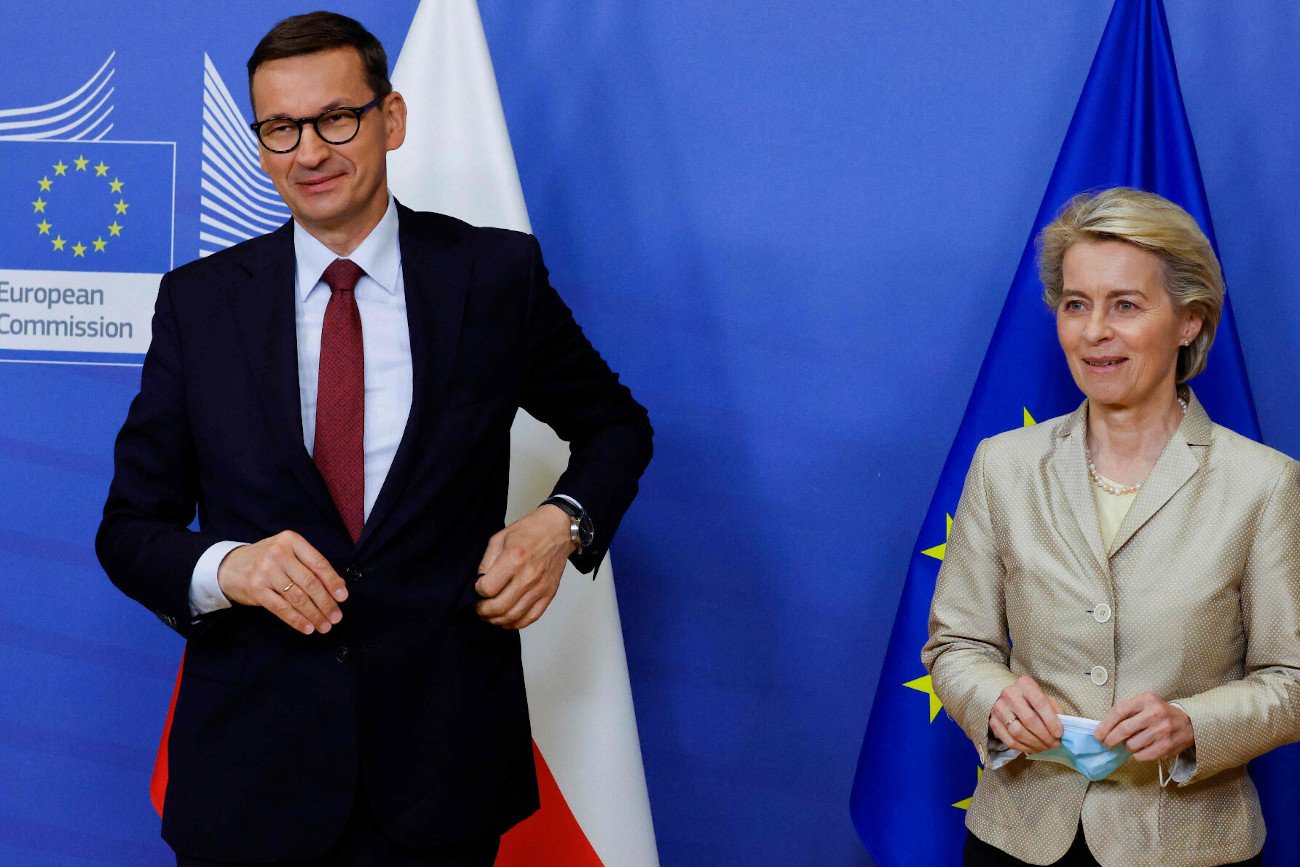 Z najnowszych informacji wynika, że już w przyszłą środę Komisja Europejska ma przyjąć decyzję implementacyjną ws. polskiego KPO.