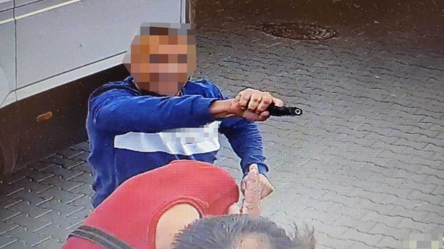 Na wrocławskiej stacji benzynowej rozegrały się sceny jak z filmu gangsterskiego
