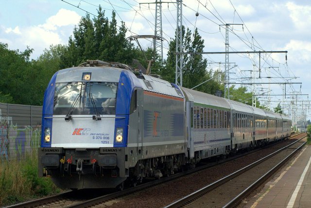 Fot. [url=http://www.flickr.com/photos/kaffeeeinstein/4826842575/]kaffeeeinstein[/url] / [url=http://creativecommons.org/licenses/by-sa/2.0]CC BY-SA 2.0[/url]