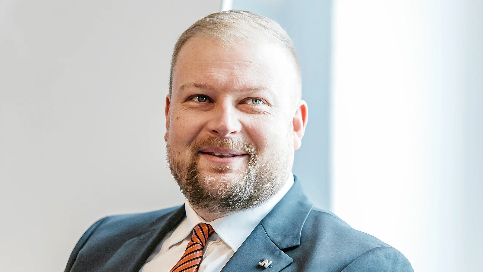 Witold Zembaczyński z Nowoczesnej w rozmowie z naTemat.pl ostro komentuje kandydaturę Patryka Jakiego w Warszawie, nowy podatek w cenie paliw i wyjaśnia, co dzieje się z jego partią.