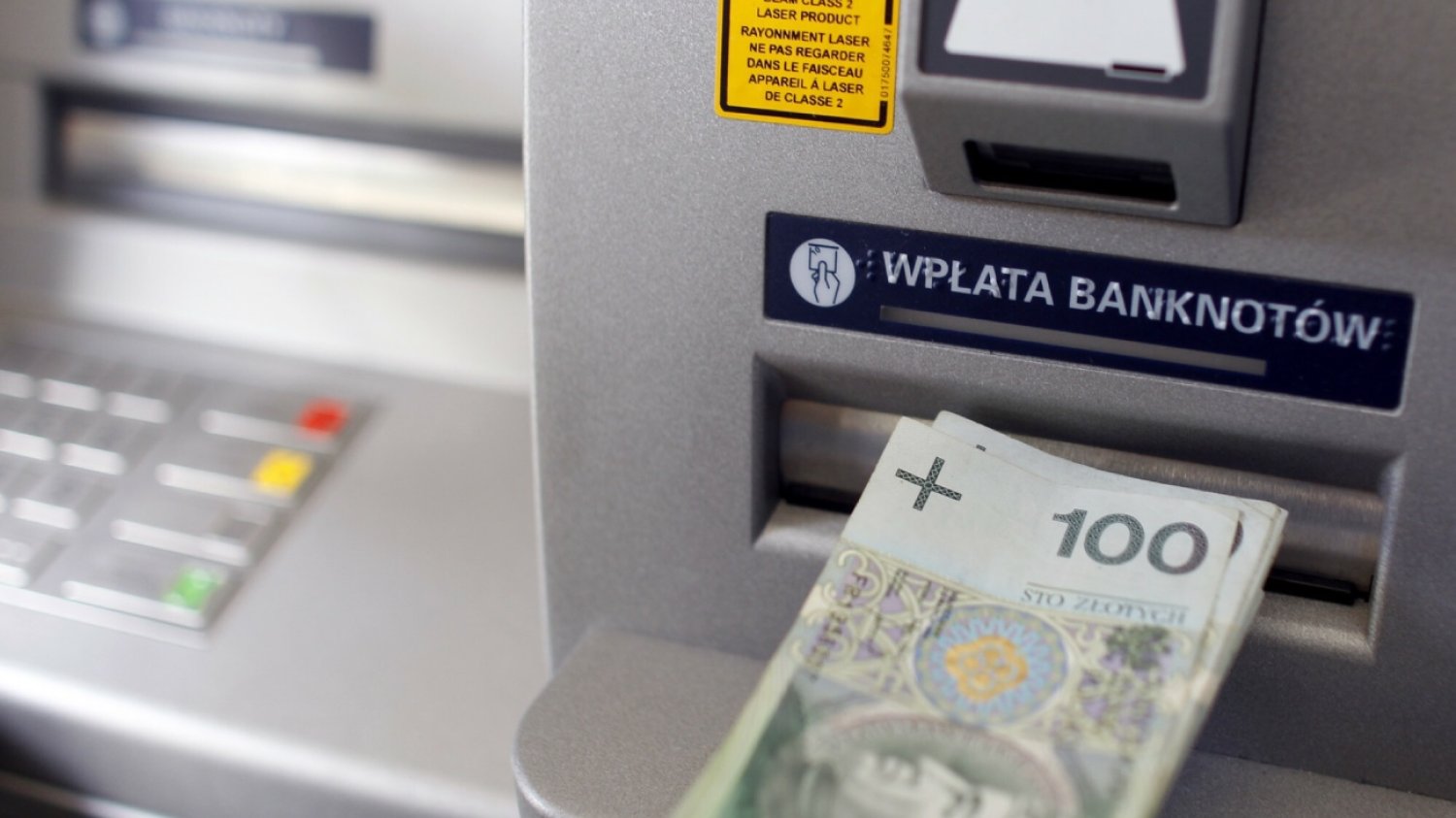 Przelewy pod lupą fiskusa. Na to trzeba uważać, by nie wpaść w kłopoty. Maksymalna kwota przelewu bankowego. Za takie transakcje Urząd Skarbowy wszczyna kontrolę.