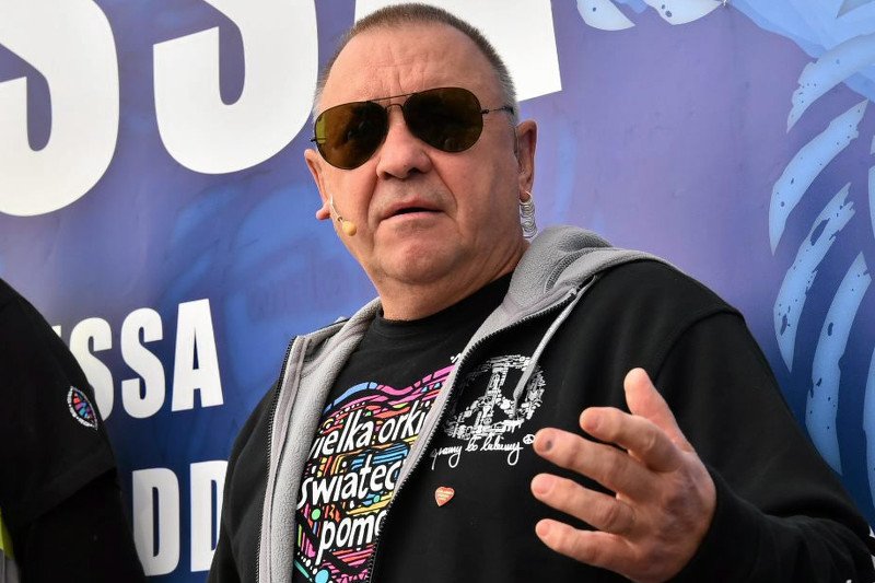 Jurek Owsiak odebrał nagrodę "Perły MamaDu" w dwóch kategoriach: Człowiek Roku oraz Fundacja Roku.