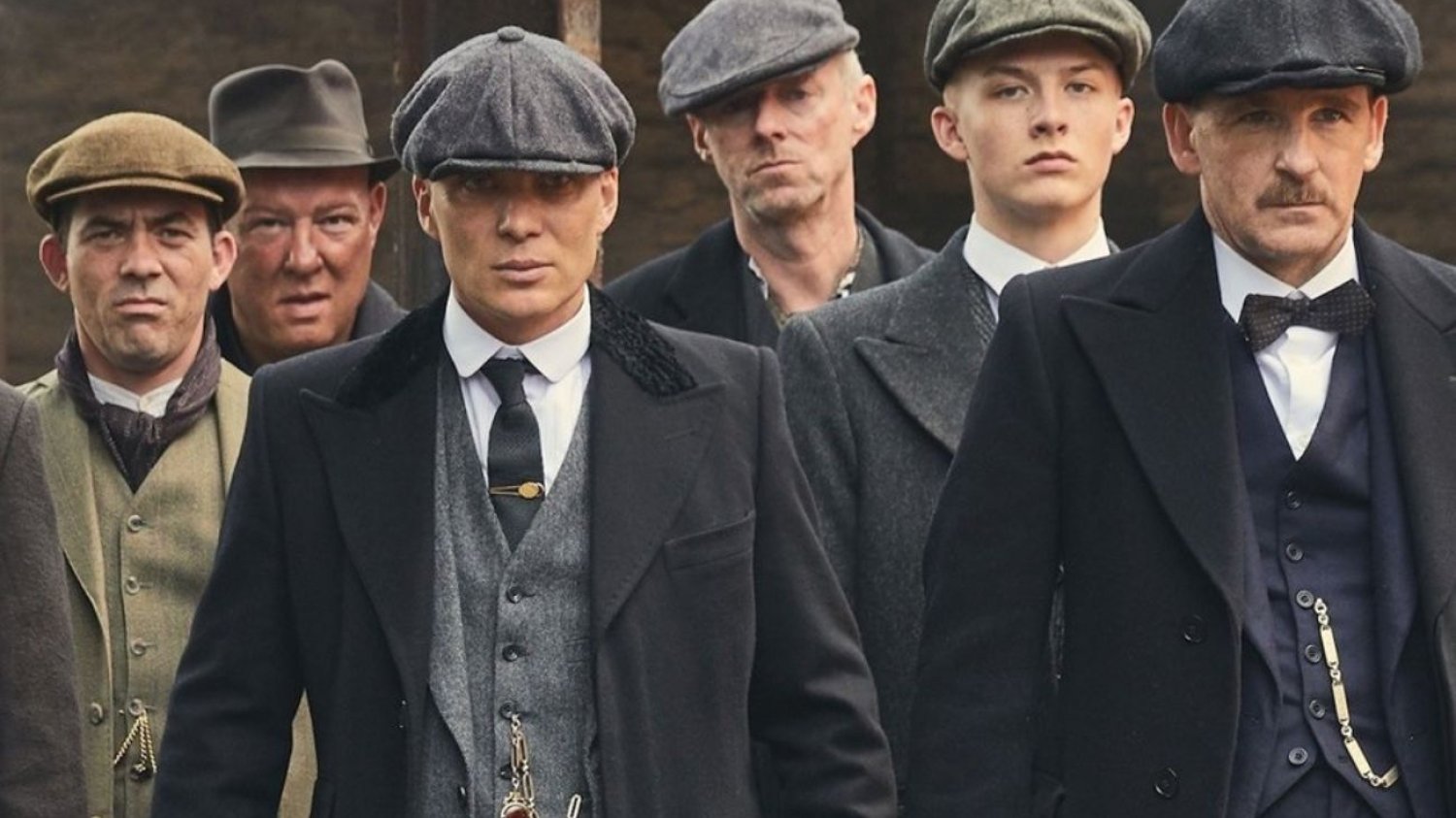 Trwają  prace na filmową adaptacją "Peaky Blinders". W sieci pokazali wideo z planu