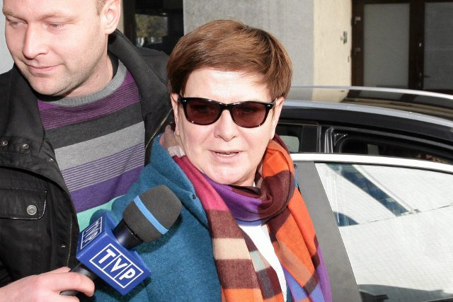 Beata Szydło wyjaśniła internautom, że w sklepie spożywczym kupowała pasztet