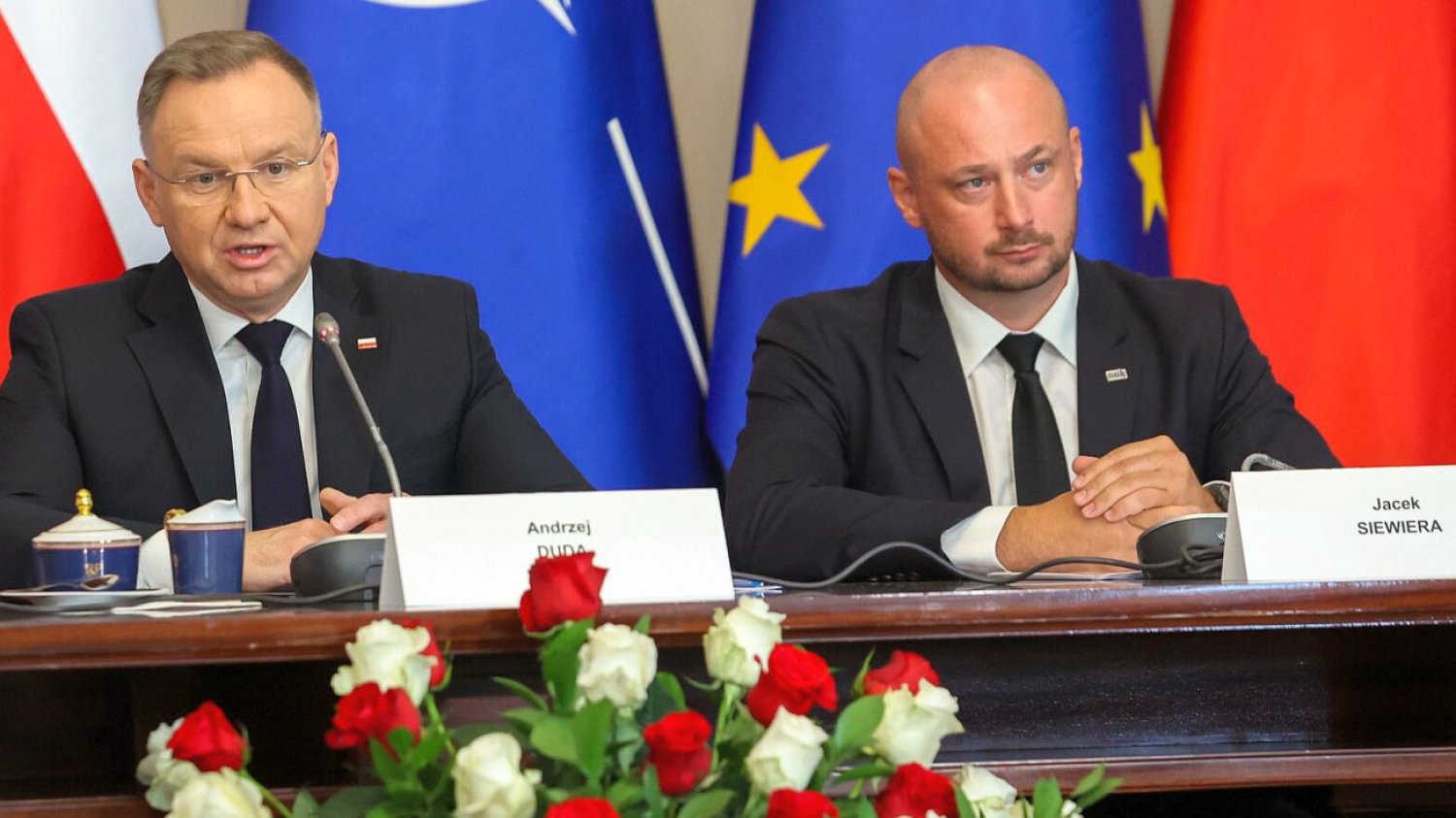 Szef BBN Jacek Siewiera zdecydowanie zaprzeczył, że mógłby zająć miejsce Andrzeja Dudy