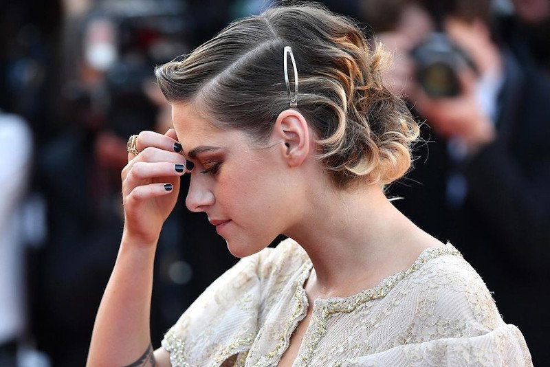Kristen Stewart wyjawiła, że ktoś z branży filmowej poradził jej, by nie afiszowała się ze swoją orientacją.