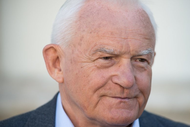 Leszek Miller w ostrych słowach skomentował wywiad, w którym Jean-Claude Juncker wyraził powątpiewanie, czy dojdzie w przyszłości do polexitu.