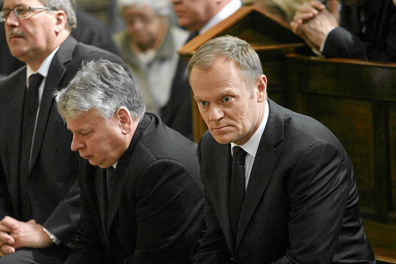 Przewodniczący Rady Europejskiej Donald Tusk nie angażował się w piątek w obchody piątej rocznicy katastrofy smoleńskiej.