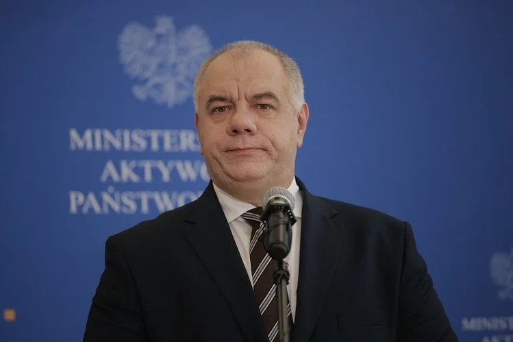 Jacek Sasin mógł wyjść przed szereg ws. zatrudnienia syna posła PiS.