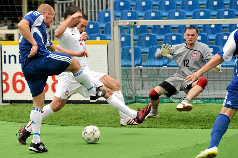 Międzynarodowe Mistrzostwa Polski w piłce nożnej ulicznej bezdomnych.