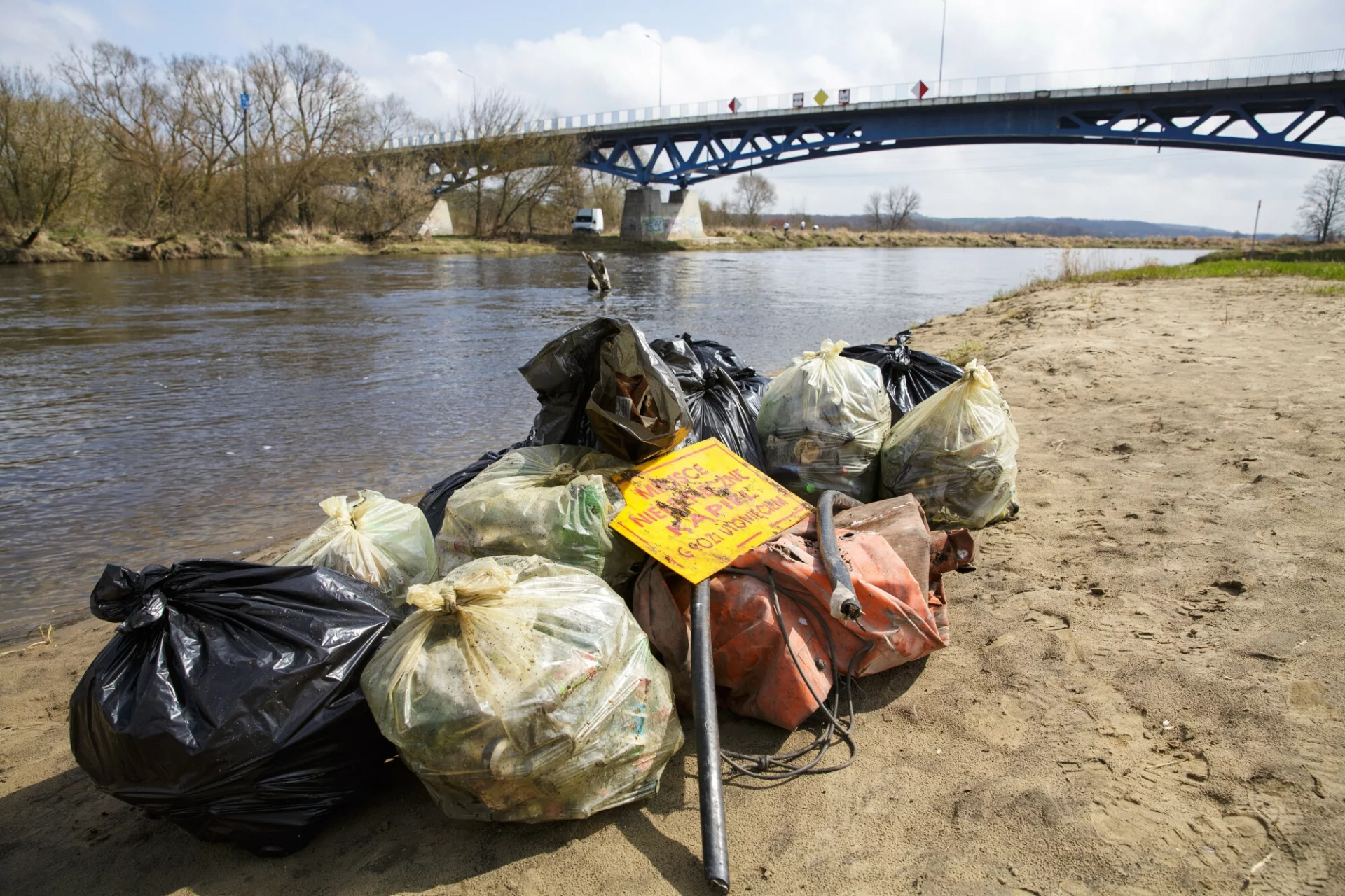 Rzeki w Europie pełne mikroplastiku Rzeki w Europie pełne mikroplastiku
