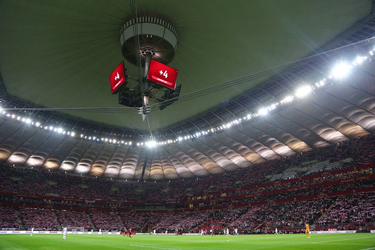 Kibice otrzymają harmonijki z błędem ortograficznym.