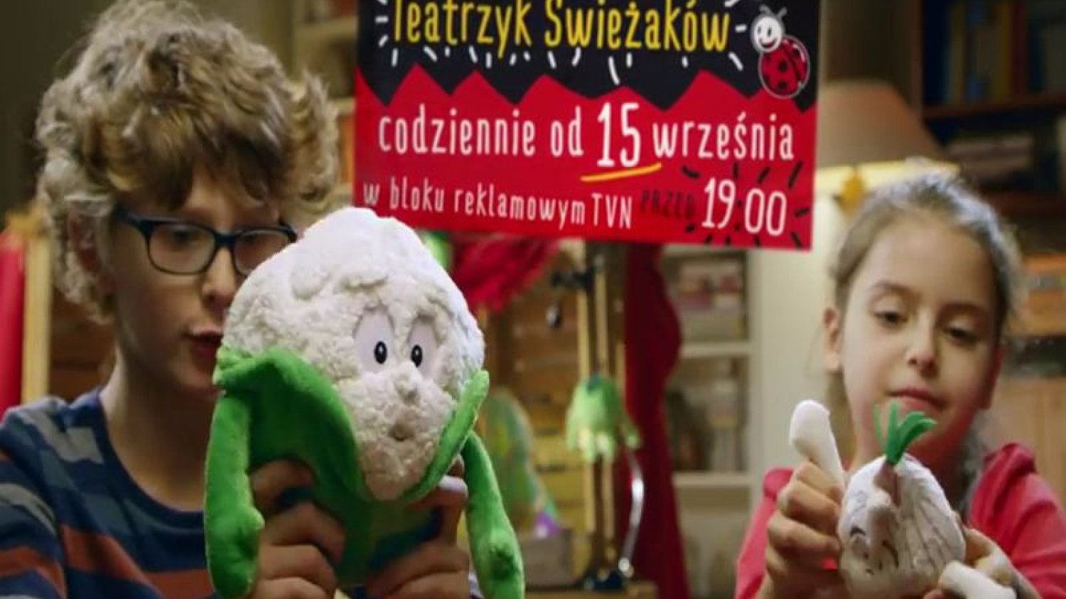 Gang Świeżaków wkracza do telewizji. Tym razem pluszaki będą robić... teatr.