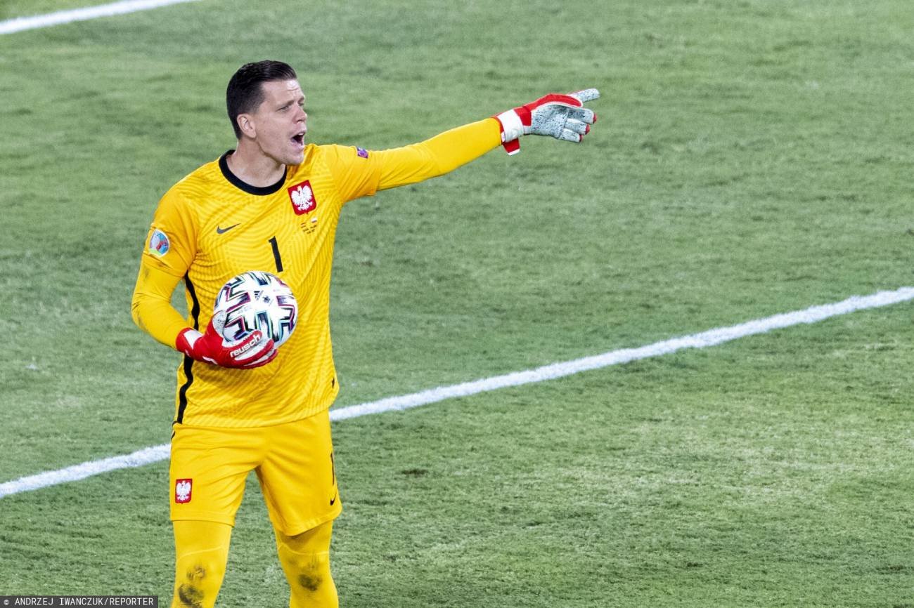 Szczęsny dał się przyłapać z papierosem przed meczem z Hiszpanią.