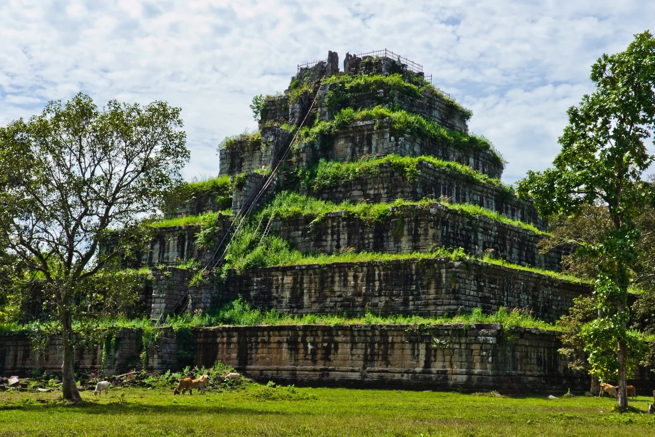 Świątynia Prasat Thom w Kambodży