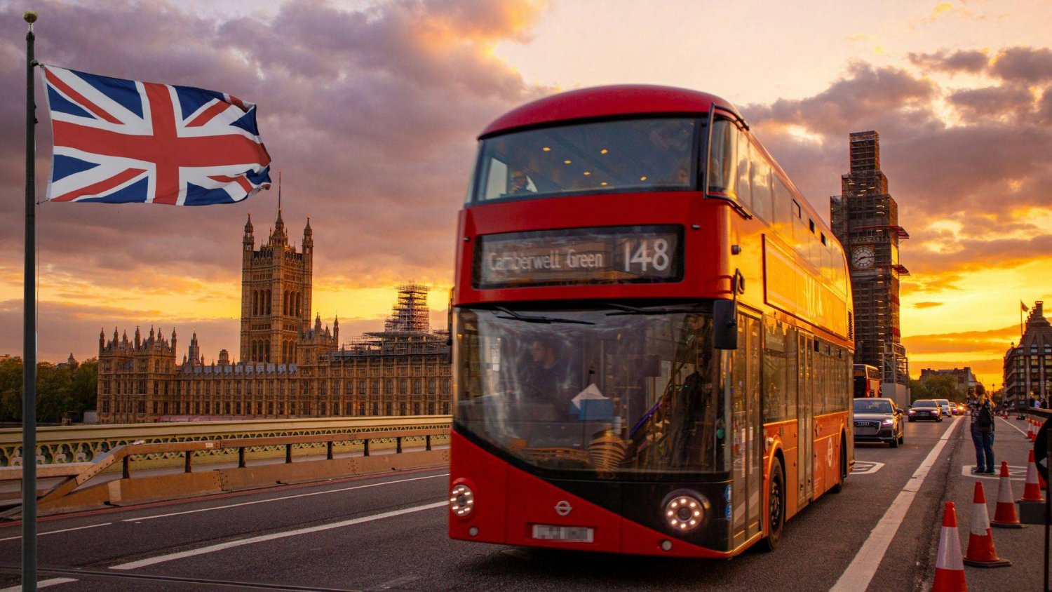 Nowe zasady wjazdu do Wielkiej Brytanii od 25 lutego. Polacy też muszą uważać