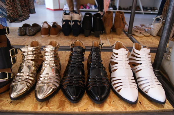 Buty River Island na sezon wiosna-lato 2013