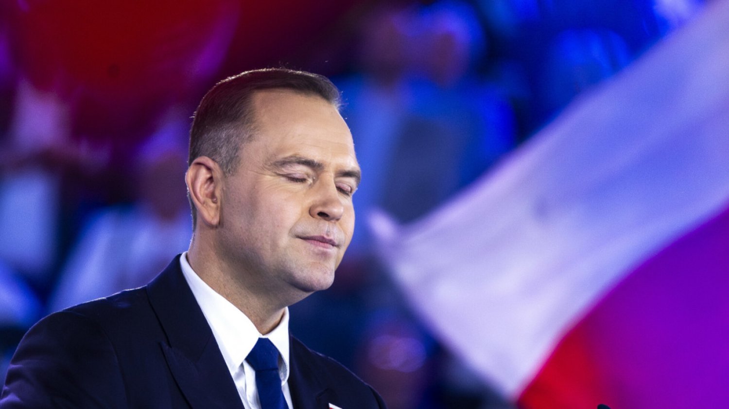 Afera mieszkaniowa Nawrockiego a nowy sondaż. Kandydat PiS traci poparcie
