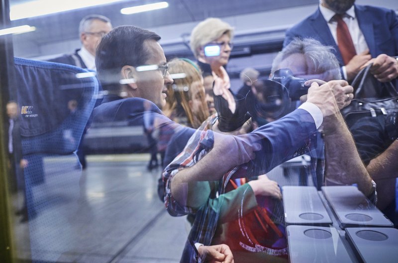 Czy publikacja "Super Expressu" była ustawką z premierem Morawieckim? Takie sygnały mamy nawet z jego bliskiego otoczenia.