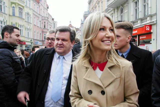 Magdalena Ogórek coraz chętniej udziela się w mediach.