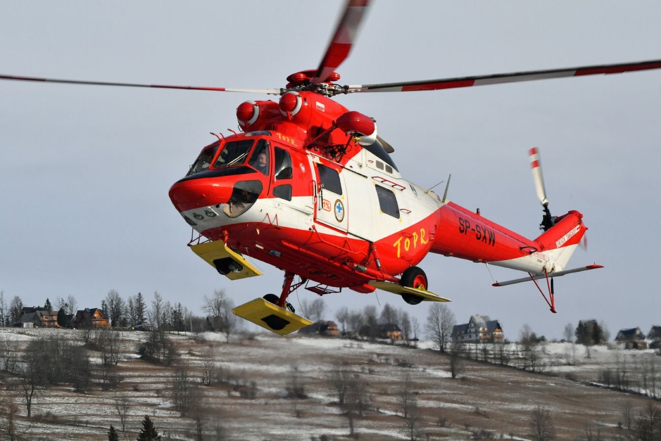 TOPR krytykuje turystów. Urządzili sobie żarty, kiedy ratownicy lecieli ratować mężczyznę
