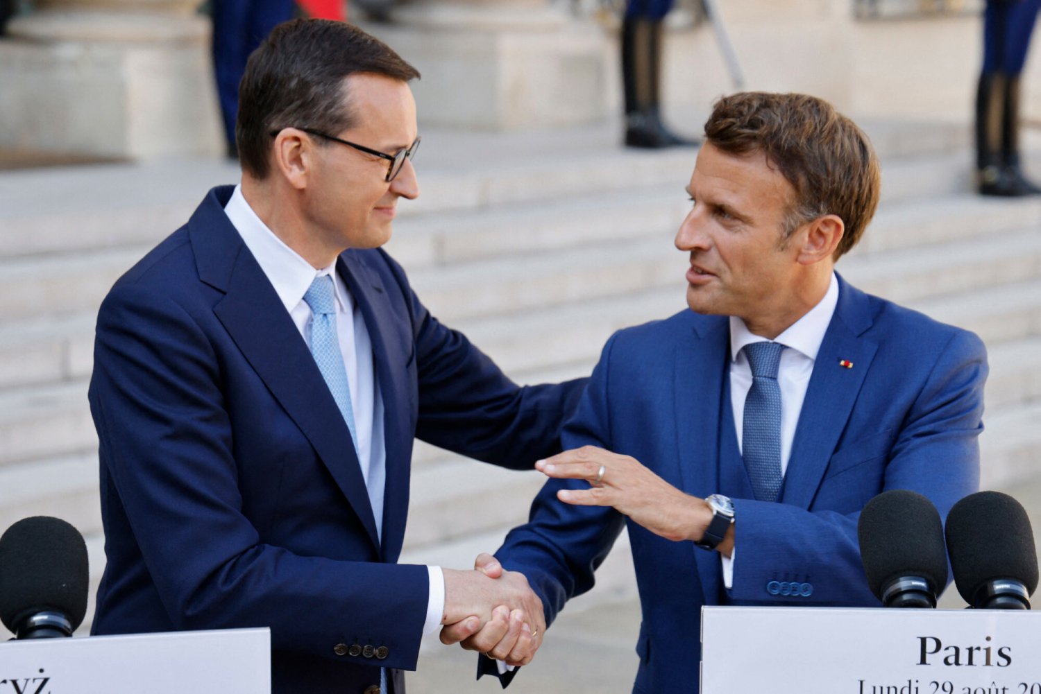 Mateusz Morawiecki spotka się w Paryżu z Emmanuelem Macronem.