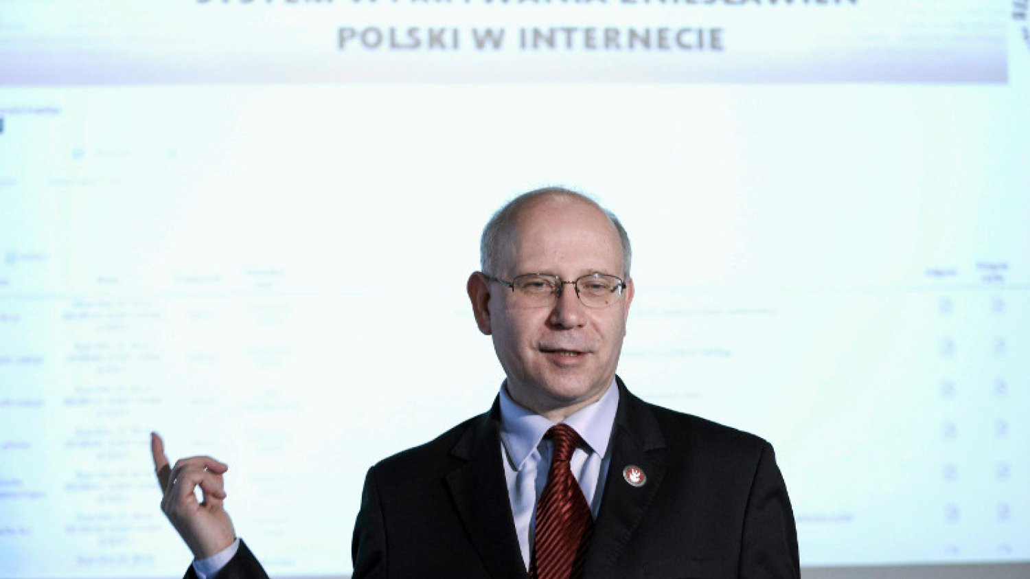Niektóre wypowiedzi w obronie premier są po prostu groteskowe.