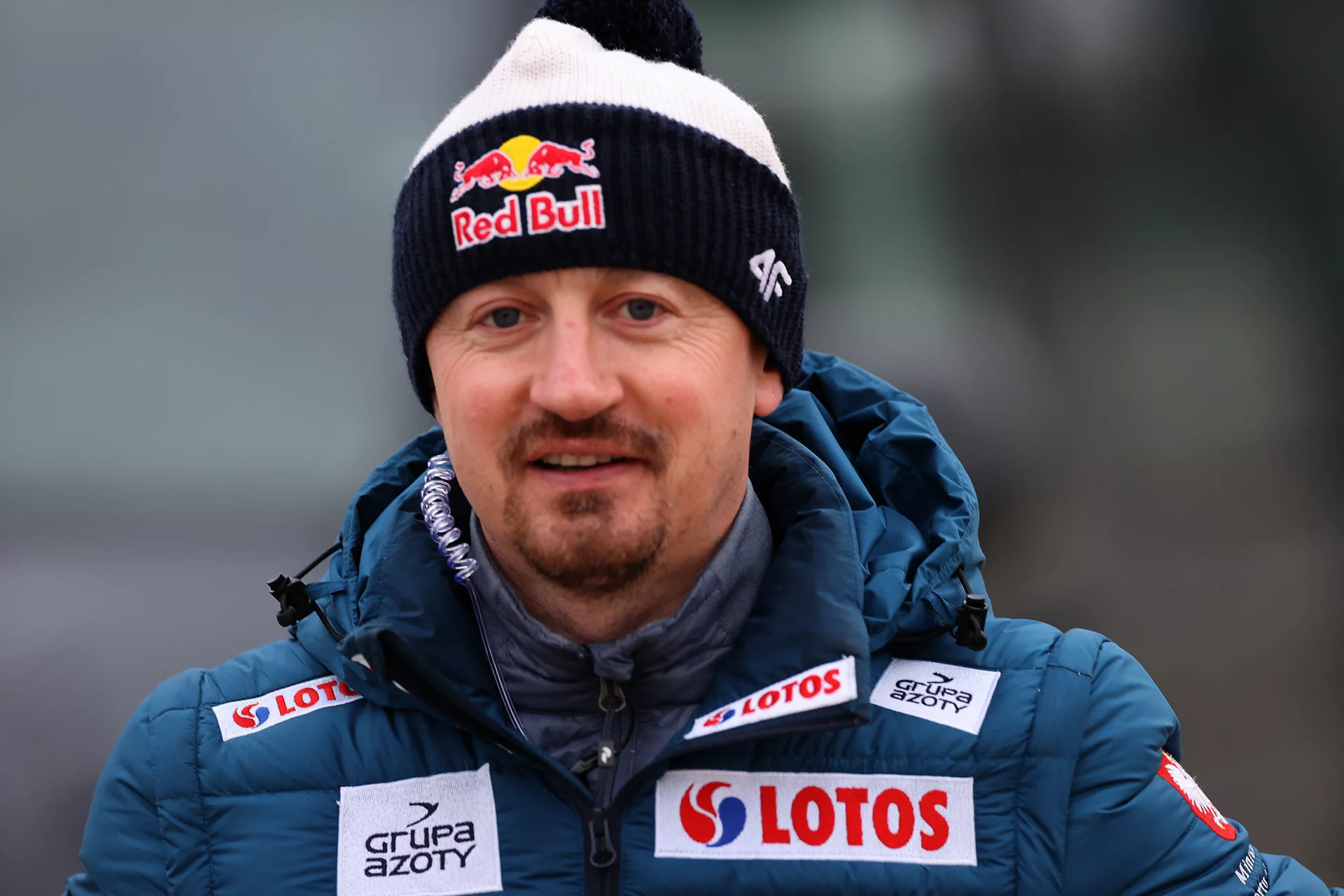 Adam Małysz przyznał, że cieszy go brązowy medal Biało-Czerwonych