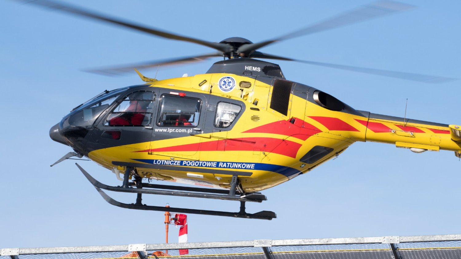 Tragedia w Swarzędzu, nie żyje 4-latka helikopter LPR