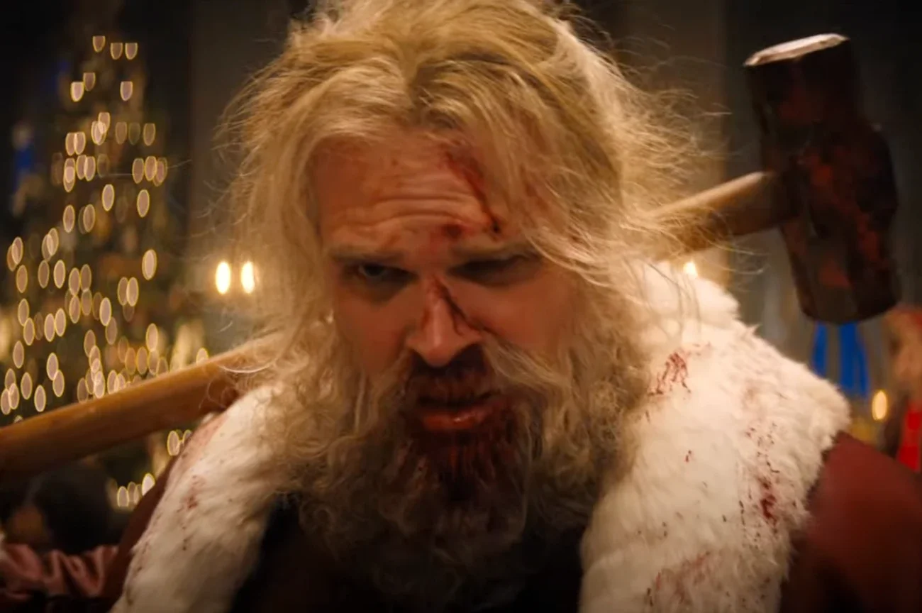 David Harbour jako Święty Mikołaj w "Dzikiej nocy"